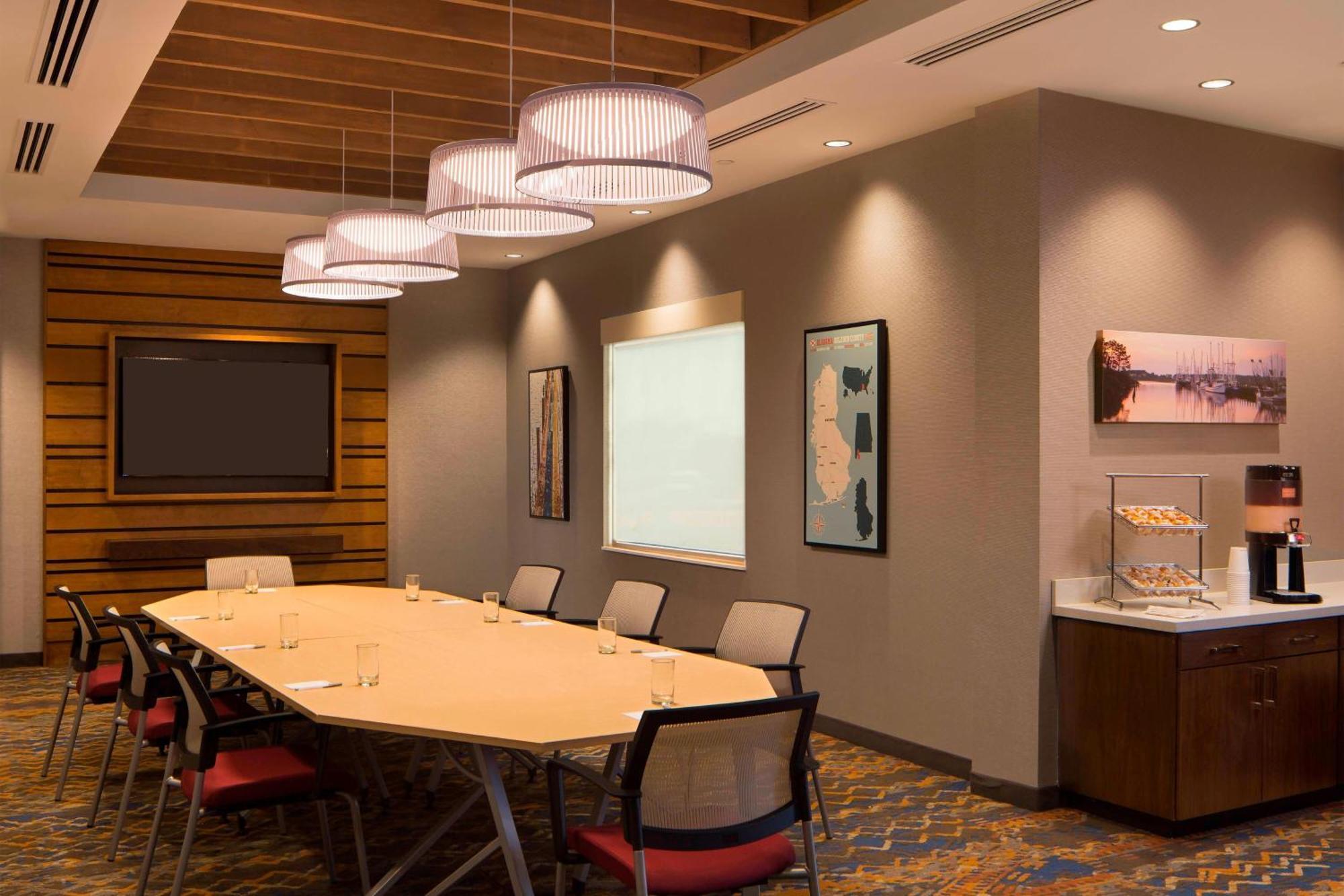 Towneplace Suites By Marriott Foley At Owa Exterior photo